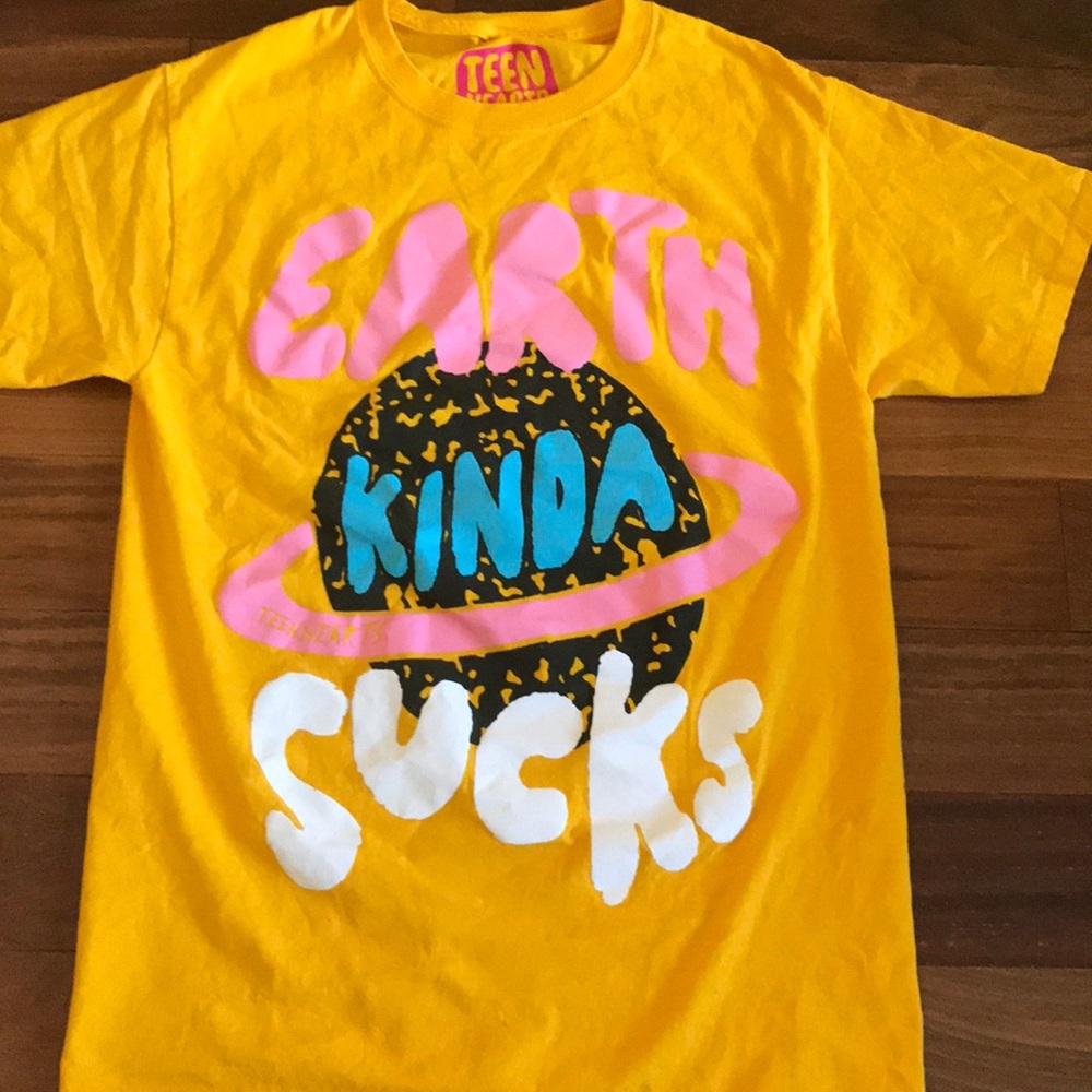 Zumiez bright yellow graphic tee